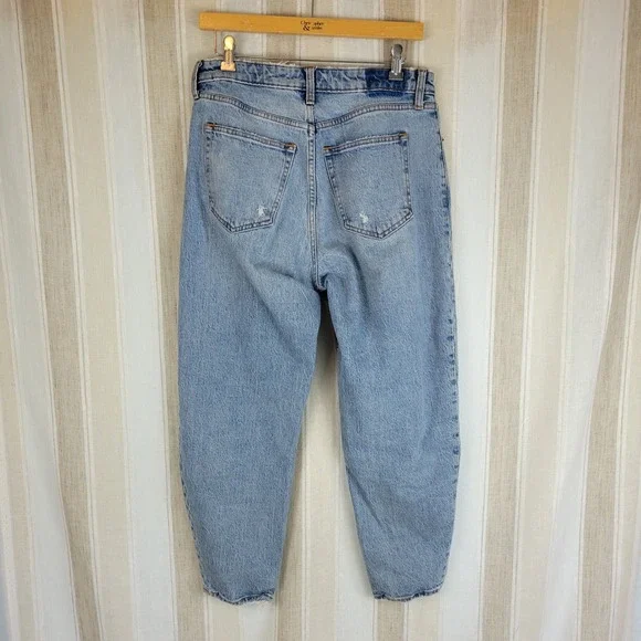 Abercrombie & Fitch Curve Love The 80s Mom High Rise Jeans Blue Size 29/8S - Picture 11 of 11